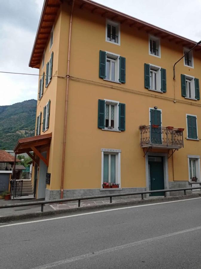 La Maison Di Gabriella E Alfredo Edolo Luaran gambar